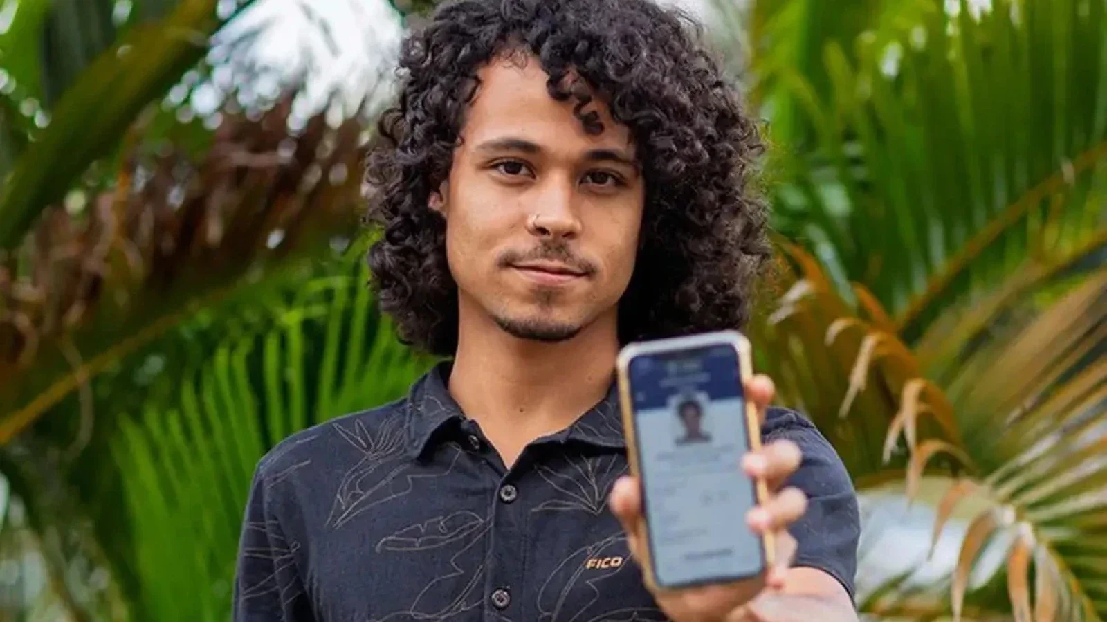 Eleições 2026: pode entrar com celular na cabine de votação