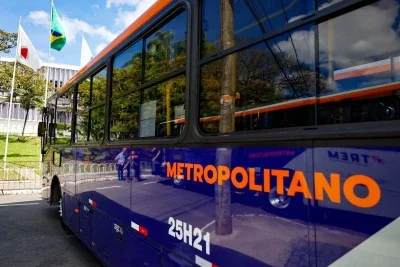 &Ocirc;nibus metropolitano em Minas Gerais ter&aacute; viagens gratuitas no segundo turno -  (crédito: Dirceu Aur&eacute;lio/Imprensa MG)