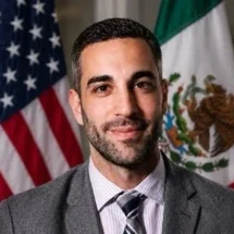 Aliado de Trump confirma operação dos EUA para garantir a segurança de Flávio - Reprodu&ccedil;&atilde;o/X
