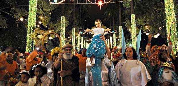 Minas mantém tradição das folias de reis -  Túlio Santos/EM/D.A Press