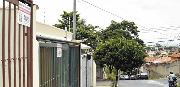 Rede de vizinhos protegidos: o socorro que vem do lado na capital mineira - Maria Tereza Correia/EM/D.A Press