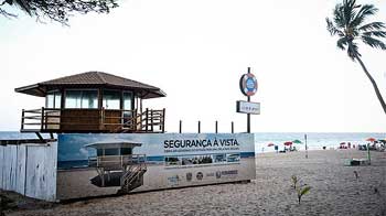 Praias do Recife ganham novos postos de guarda-vidas - Helder Tavares/DP/ DA Press