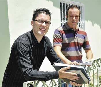 Sobreviventes contra o crack ajudam a resgatar viciados - JUAREZ RODRIGUEs/em/d.a press