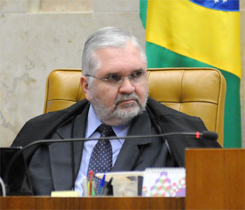 Roberto Gurgel diz que Ministério Público não aceita a  PEC 37 - Edilson Rodrigues/CB/D.A Press