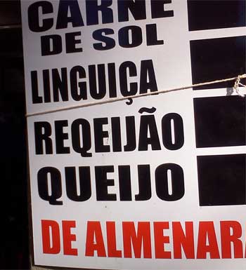 Lanchonete escorrega no português em placa - Geraldo Lopes/EM/D.A Press 