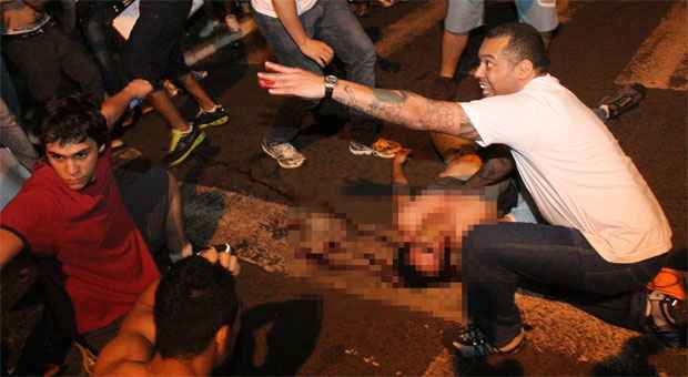 Motorista que matou manifestante se apresentará - LUIS CLEBER/ESTADAO CONTEUDO