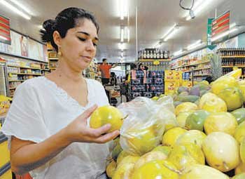 Faltam serviços para a classe C - CRISTINA HORTA/EM/D.A PRESS