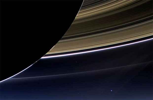 Nasa divulga foto espetacular da Terra tirada perto de Saturno - REUTERS/NASA/JPL-Caltech/Space Science Institute/Handout via Reuters
