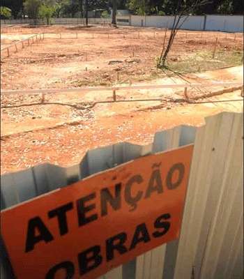Obras estão paradas após demolição do Imaco no Parque Municipal de BH - Leandro Couri/EM/D.A Press