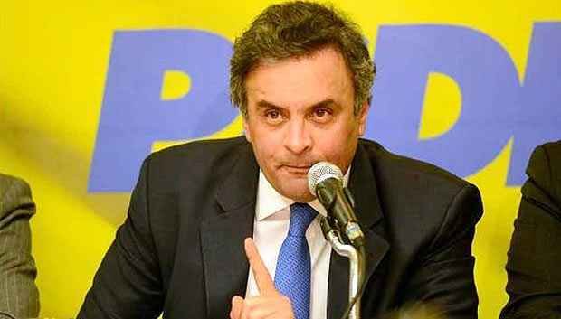 Aécio ataca 'campanha antecipada' de petistas - Fernando Vivas/Agência A Tarde/FolhaPress