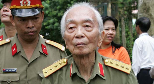Gênio militar e herói no Vietnã, general Giap morre aos 102 anos - AFP PHOTO/HOANG DINH Nam 