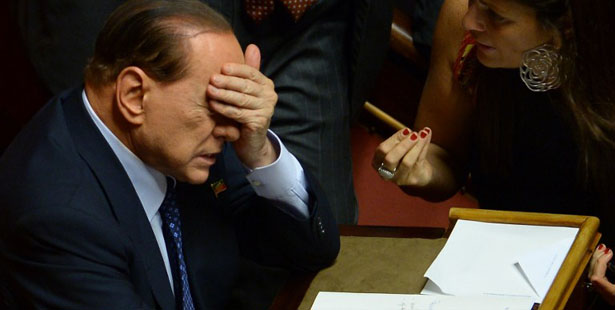 Comissão do Senado recomenda a cassação de Berlusconi por fraude fiscal - FILIPPO MONTEFORTE / AFP