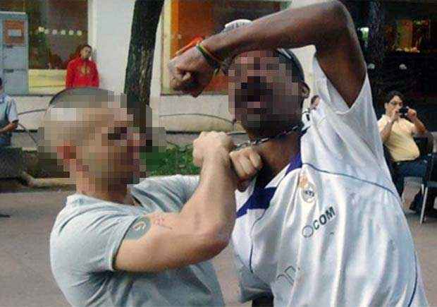 Skinhead que postou foto na internet enforcando morador de rua em BH será solto  - Reprodução/Facebook