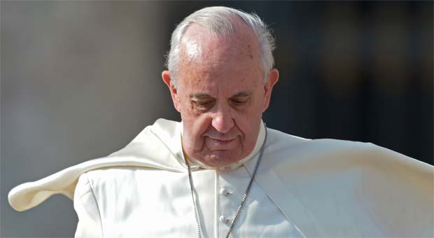 Papa afirma ter incertezas em sua fé - AFP PHOTO / GABRIEL BOUYS