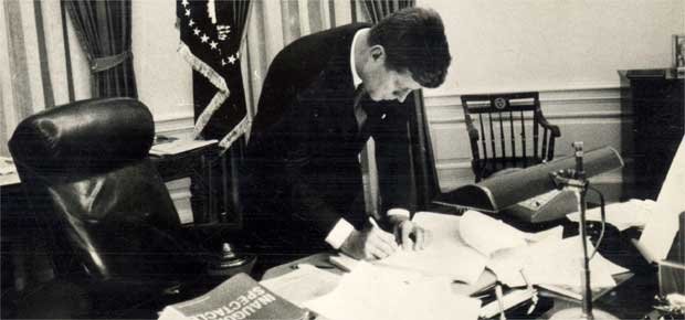 Mandado de Kennedy foi marcado pela crise que quase levou o mundo a uma guerra nuclear - Arquivo / EM - 30/6/62