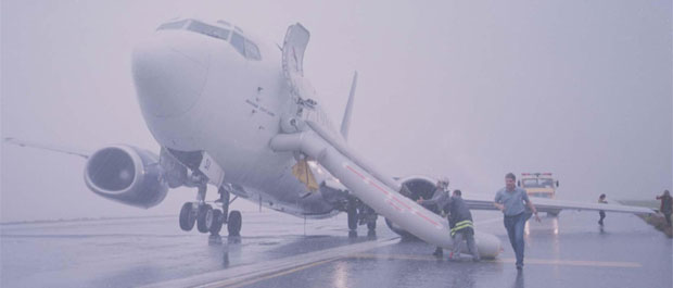 Avião que caiu na Rússia havia sofrido acidente no aeroporto de Confins - Michele Tancman Candido da Silva/Divulgacao - 17/12/2001 