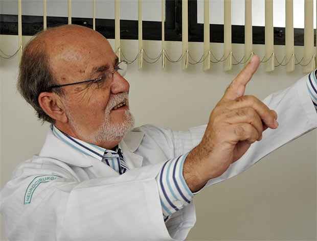 Morre neurocirurgião Atos Alvez de Souza Filho - Maria Tereza Correia/EM/D.A Press