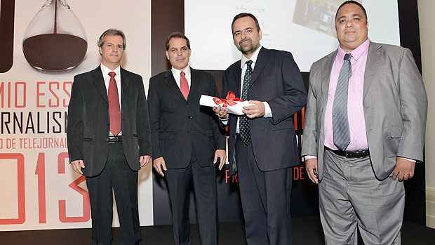 Estado de Minas recebe Prêmio Esso com capa em homenagem a Oscar Niemeyer - Divulgação - ExxonMobil