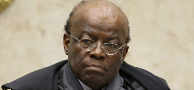 Joaquim Barbosa libera pagamento a desembargador afastado - Fellipe Sampaio/SCO/STF