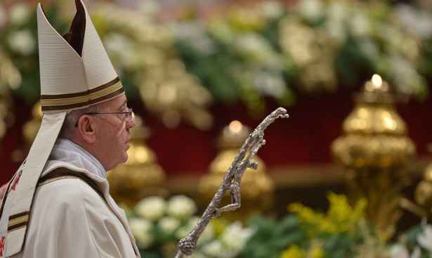 Papa lembra os excluídos em sua primeira homilia de Natal - FILIPPO MONTEFORTE / AFP