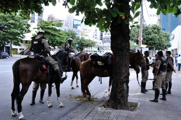 Ameaça de rolezinho em shopping de BH coloca PM e Juizado de Menores em alerta - Ramon Lisboa/EM/D.A Press