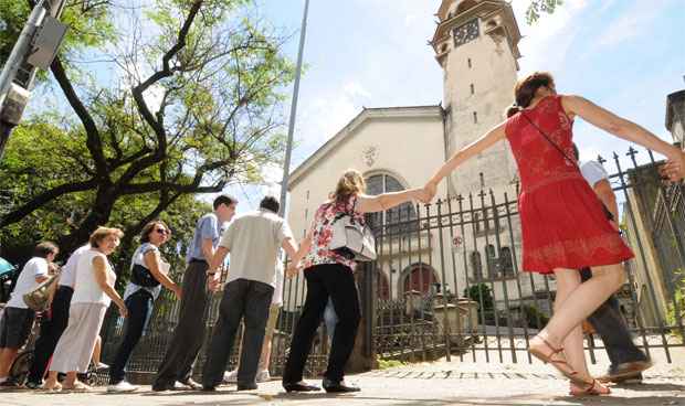 Arquidiocese cobra diálogo na polêmica sobre troca de padres na Igreja do Carmo - Beto Novaes/EM/D.A Press