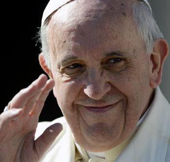 Papa Francisco critica exaltação à sua personalidade - ANDREAS SOLARO / AFP