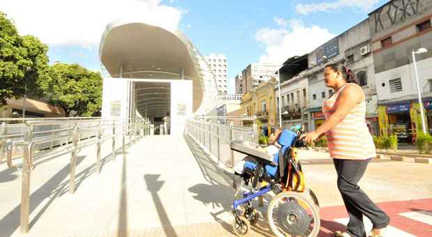 Falhas na acessibilidade no BRT compromentem atendimento a cadeirantes - Fotos: Marcos Michelin/EM/D.A Press