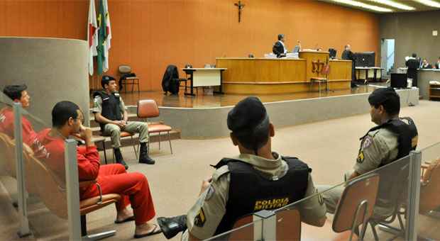 Ex-PMs são condenados a 23 anos de prisão pelas mortes de tio e sobrinho na Serra - TJMG/Divulgação