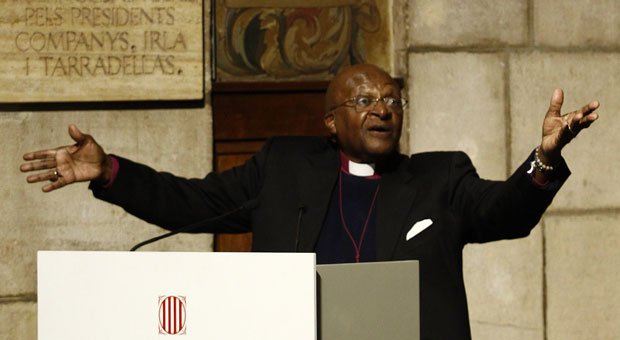 Desmond Tutu acusa dirigentes israelenses e palestinos de se comportarem 'como crianças' - AFP PHOTO / QUIQUE GARCIA