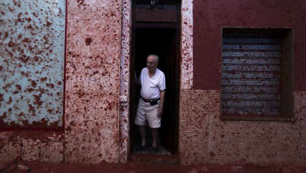 Festival La Tomatina, na Espanha, reúne milhares em "guerra" de tomates - GABRIEL GALLO/AFP