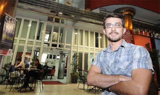 Baixa demanda e falta de segurança tornam serviços 24h raridade - Beto Magalhães/EMDAPress