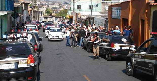 Policial civil morre baleada em assalto na capital - Paulo Filgueiras/EM DA Press