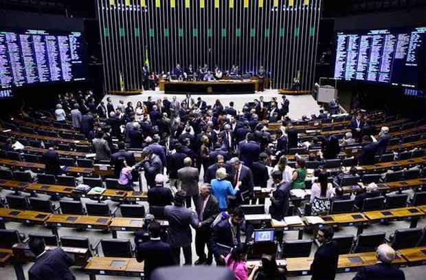 Deputados vão precisar de menos votos para vencer eleição - Antônio Augusto/Agência Câmara