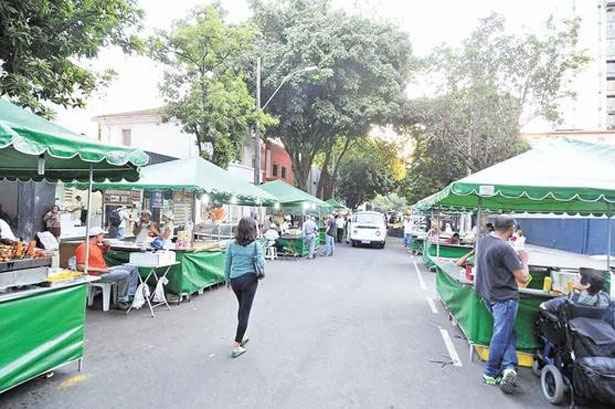 Prefeitura abre licitação para mais 34 feiras em Belo Horizonte - Alexandre Guzanshe/EM/D.A Press - 5/5/14