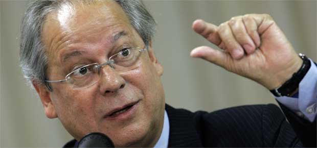 STF autoriza José Dirceu a cumprir prisão domiciliar - AFP PHOTO/Mauricio LIMA 