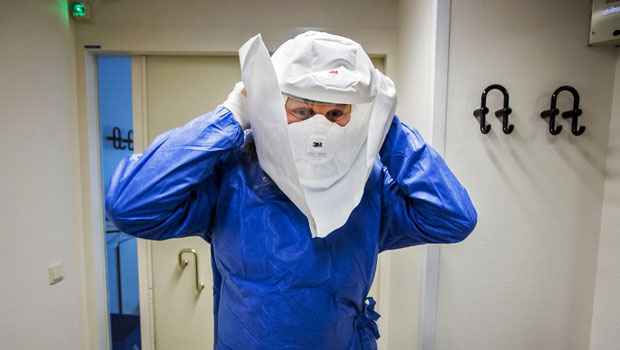 Enfermeira com ebola disse que não foi bem treinada - REMKO DE WAAL/ANP/AFP