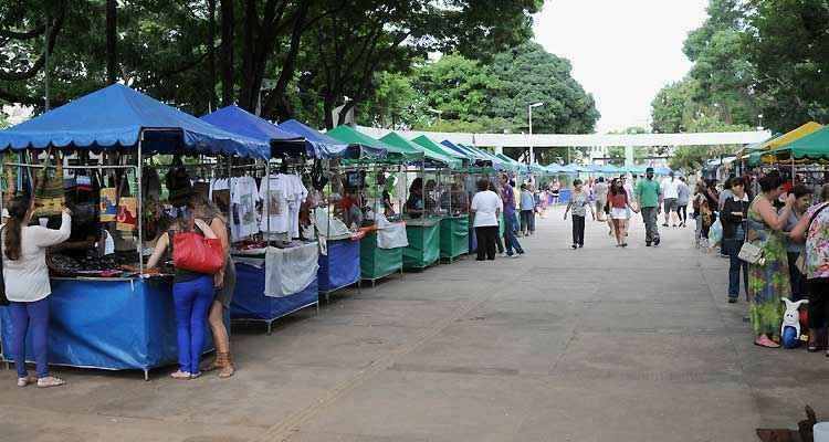 Praça de Santa Tereza terá feira permanente  - Tulio Santos/EM/D.A Press