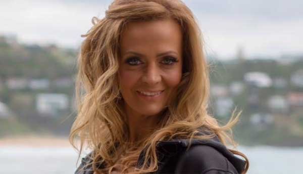 Brasileira refém no sequestro em Sydney está bem, informam parentes - Reprodução Facebook