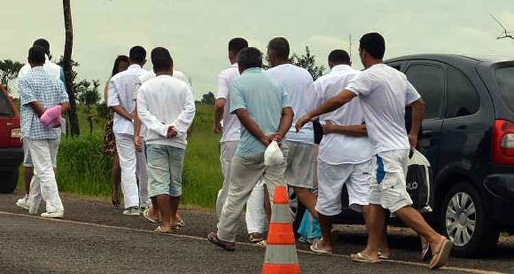 Mais de mil detentos deixam prisão em Brasília para o saidão de Natal - Antônio Cruz/Agência Brasil