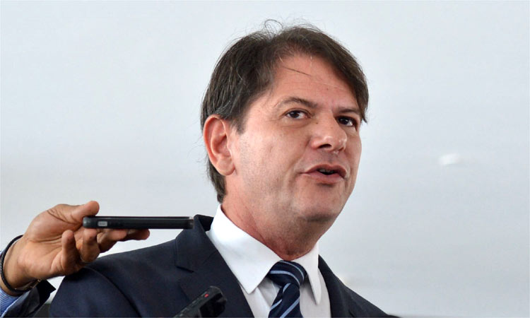 Sociedade deve cobrar judicialmente novo piso de professores, diz ministro - Antonio Cruz/Agencia Brasil 