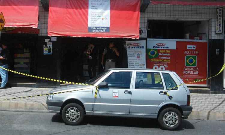 Tentativa de assalto a carro de transportadora de valores termina com quatro baleados - Paulo Filgueiras/EM/DA Press