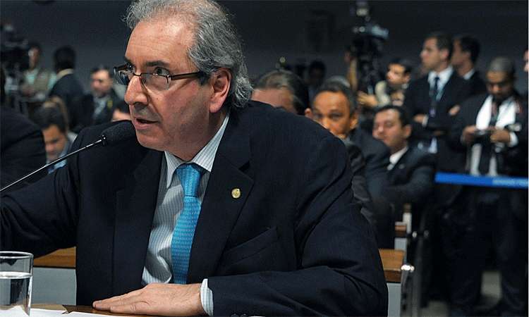 Denúncias sobre seu envolvimento com Lava Jato são 'alopragem', diz Cunha - Luís Macedo