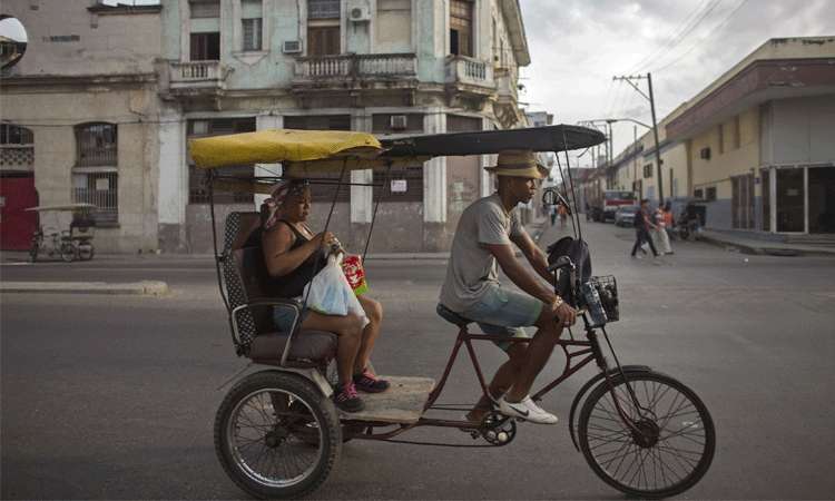 Estados Unidos facilitam viagens para Cuba a partir de amanhã - ALEXANDRE MENEGHINI