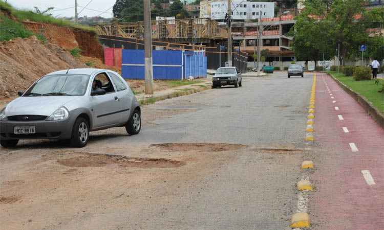 Impasse entre PBH e loteadora deixa moradores do Buritis II sem serviços básicos - Paulo Filgueiras/EM/DA Press