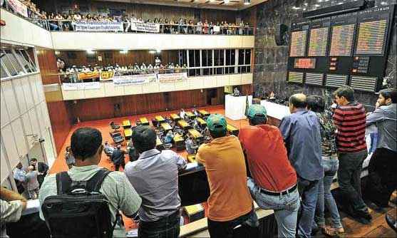 Servidores pressionam deputados a votar PEC que efetiva não concursados - Juarez Rodrigues/EM/D.A Press