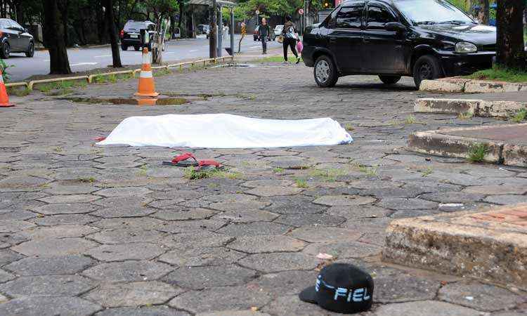 Execução de flanelinha é ponto alto da sucessão de crimes na Região Centro-Sul de BH - Paulo Filgueiras/EM/D.A.Press