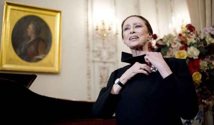 Morre a grande bailarina russa Maya Plisetskaya, a 'rainha do ar' -  AFP PHOTO / NATALIA KOLESNIKOVA  - 	23/02/2012