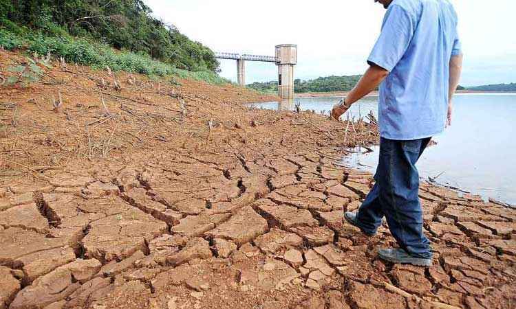 Restrição ao consumo de água continua, mas chuva dá alívio a reservatórios - Leandro Couri/EM/D.A Press  20/3/15

