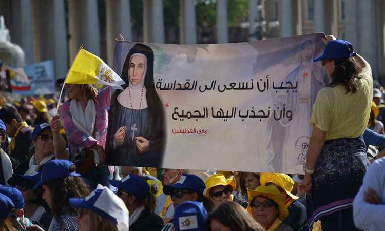 Papa Francisco canoniza quatro religiosas, incluindo duas palestinas - ALBERTO PIZZOLI / AFP